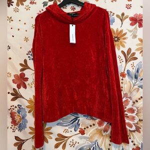 NWT 525 America Women’s S Chenille Red Grannycore Valentines Soft Cowl Neck City